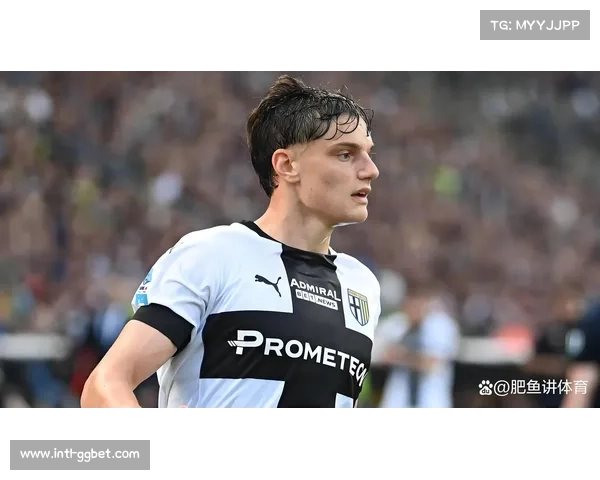 莱奥尼首秀81分钟伤退,队友搀扶下场画面感人 莱奥尼首秀81分钟伤退,队友搀扶下场画面感人