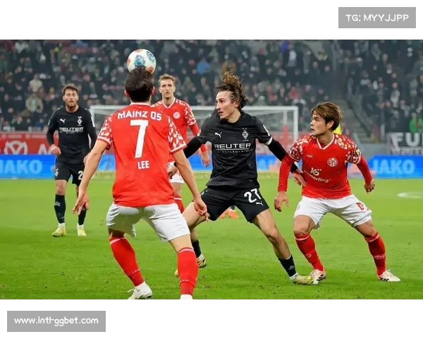 美因茨客场战平拜仁，成近20年首支客场从榜首身上拿分的垫底队